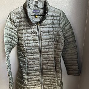 Patagonia Silent Women’s Down Parker